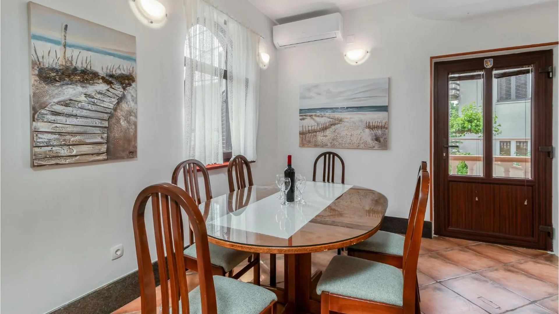 Gorgeous Apartment In Jadranovo With Wifi Croatia